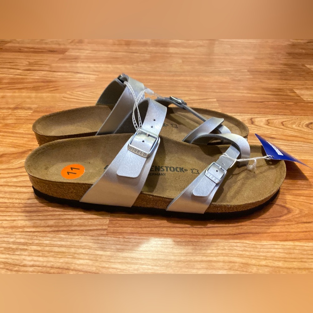 Womans Birkenstock Sandals, Silver, Size 11, Brand New.